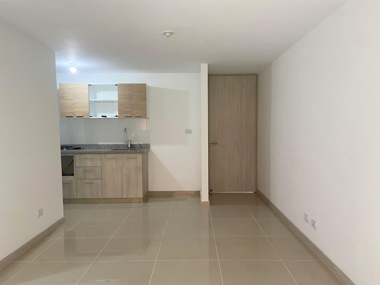 Apartamento en venta en Vereda La Doctora, Sabaneta · foto 3 de 18
