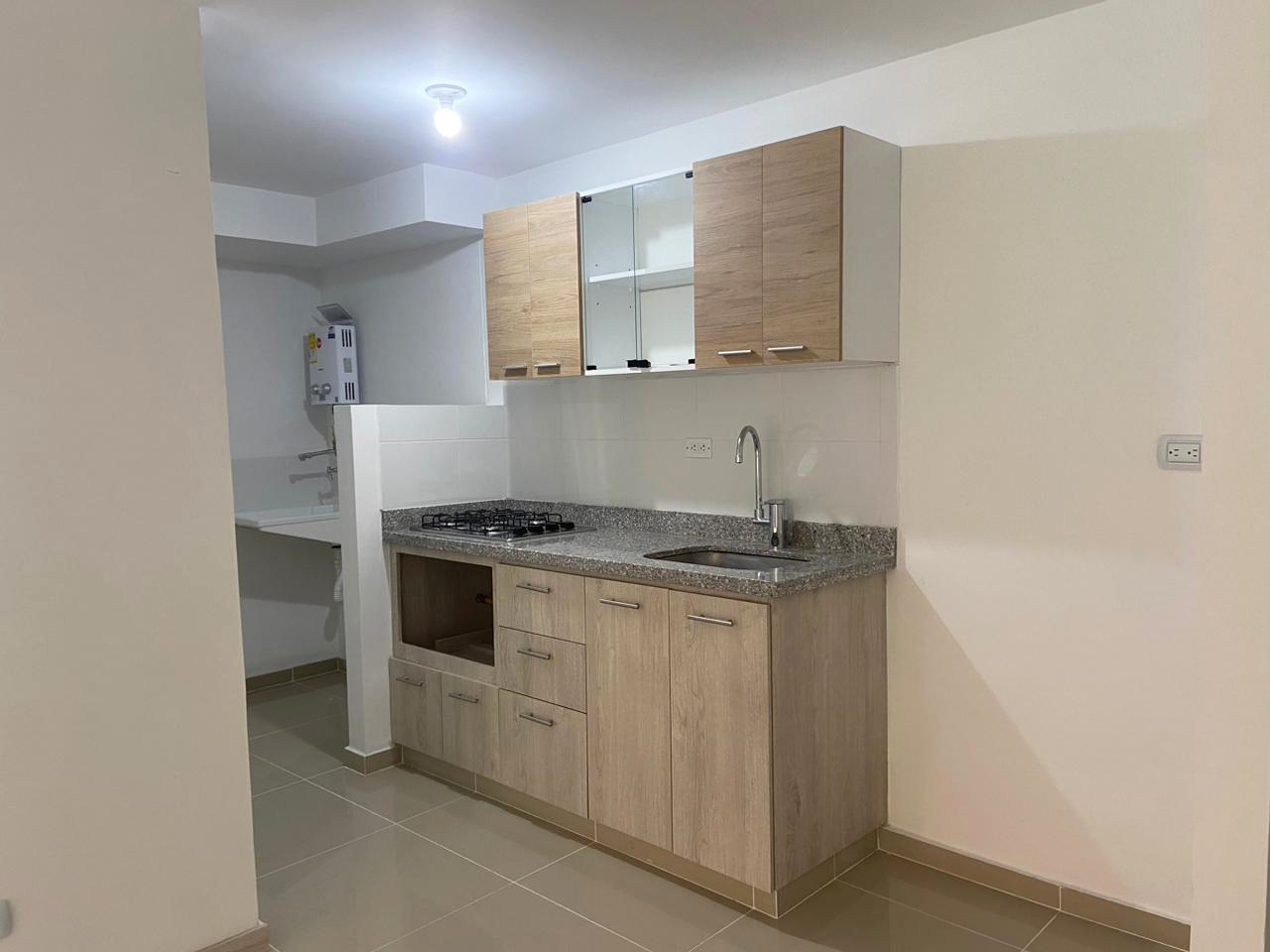 Apartamento en venta en Vereda La Doctora, Sabaneta · foto 5 de 18