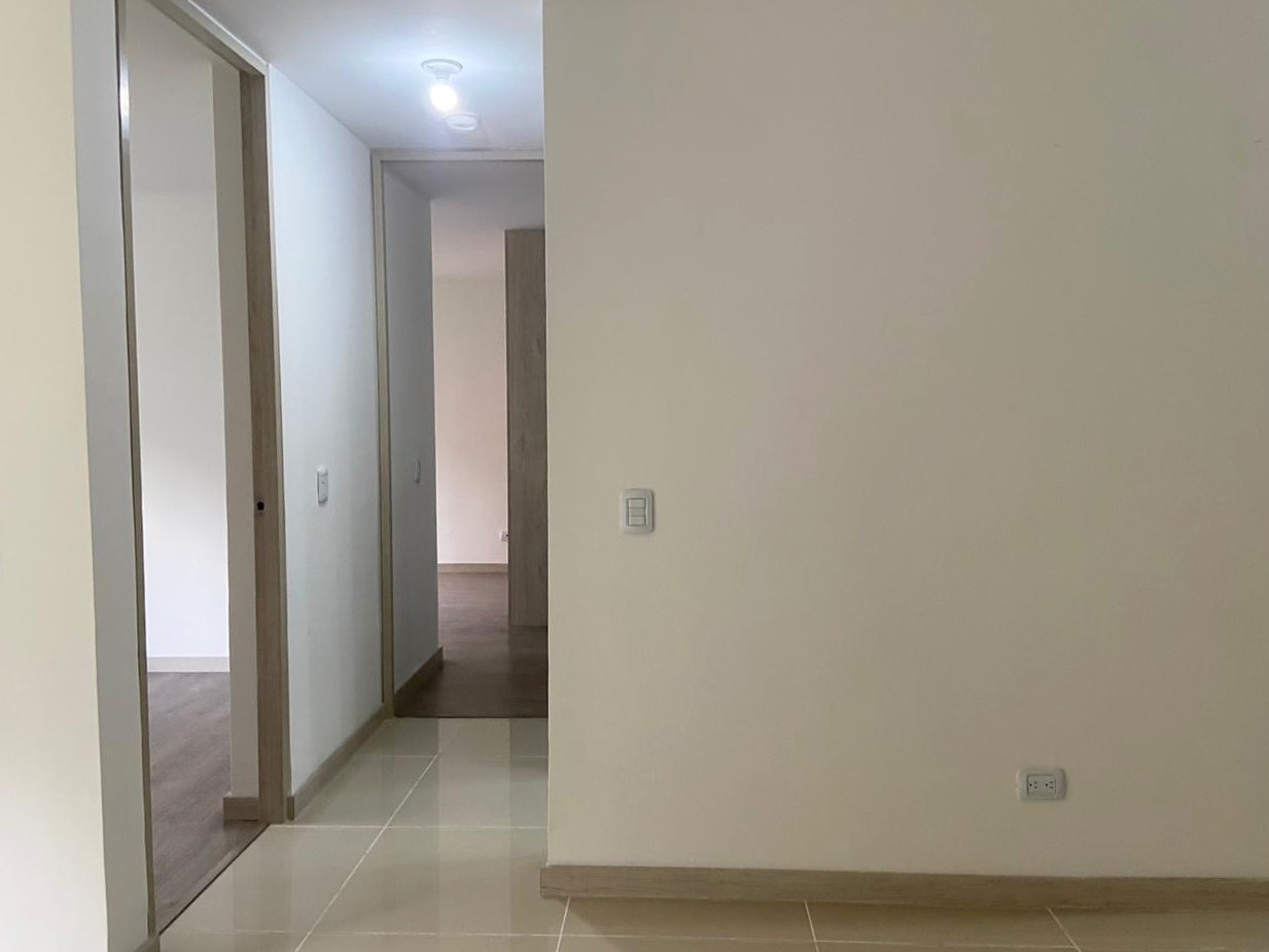Apartamento en venta en Vereda La Doctora, Sabaneta · foto 6 de 18