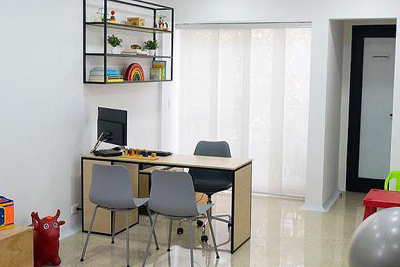 Consultorio en venta en La Mota, Medellín, 24 m² · foto 2 de 6