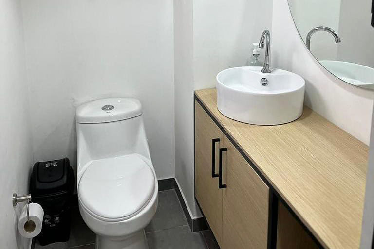 Consultorio en venta en La Mota, Medellín, 24 m² · foto 4 de 6