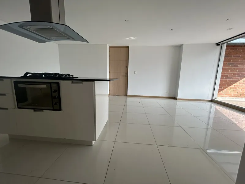 Apartamento en arriendo en La Abadia, Envigado · foto 11 de 24