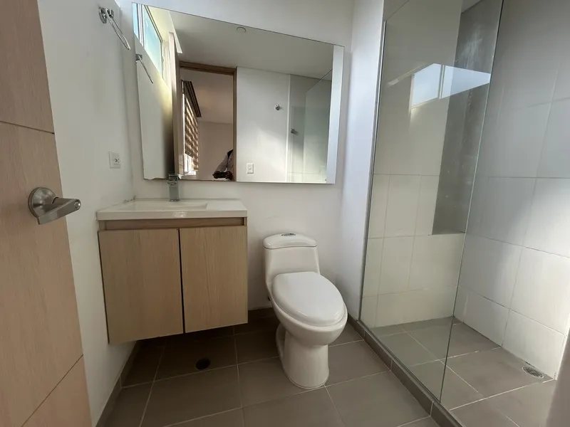 Apartamento en arriendo en La Abadia, Envigado · foto 22 de 24