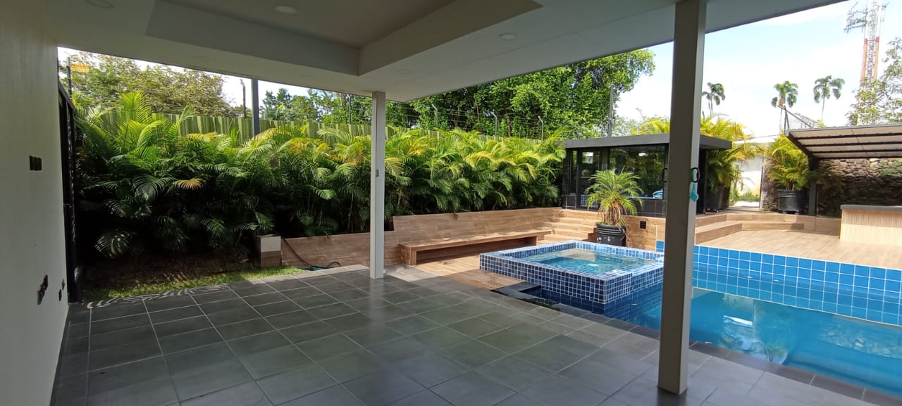 Casa de 4 alcobas en venta en Pance, Cali, 420 m² · foto 10 de 24