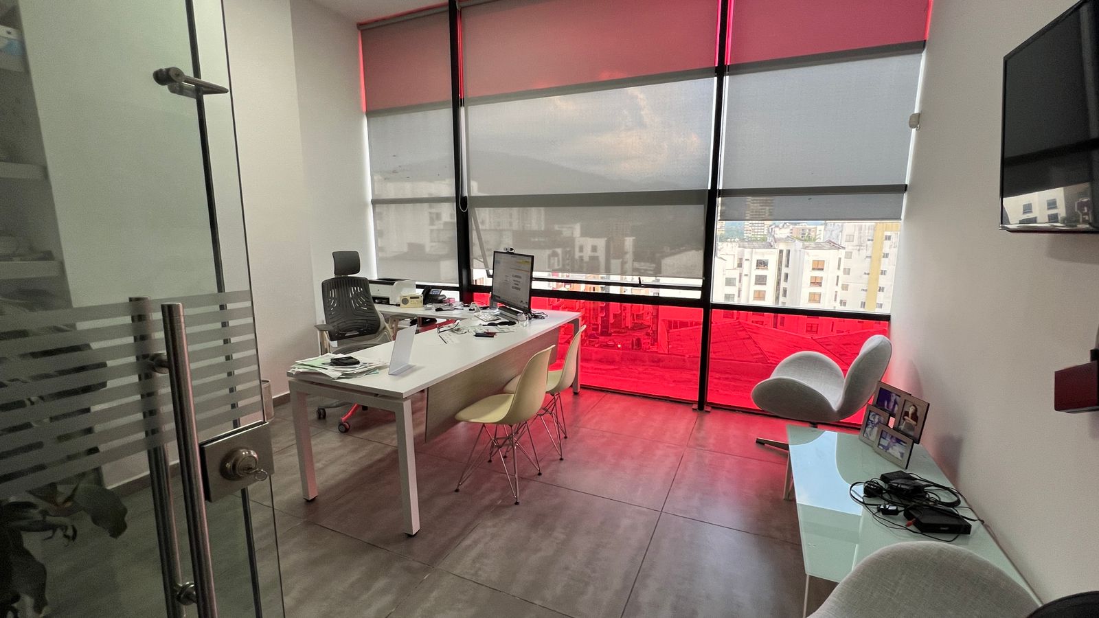 Oficina en arriendo en La Castellana, Armenia, 100 m² · foto 4 de 8