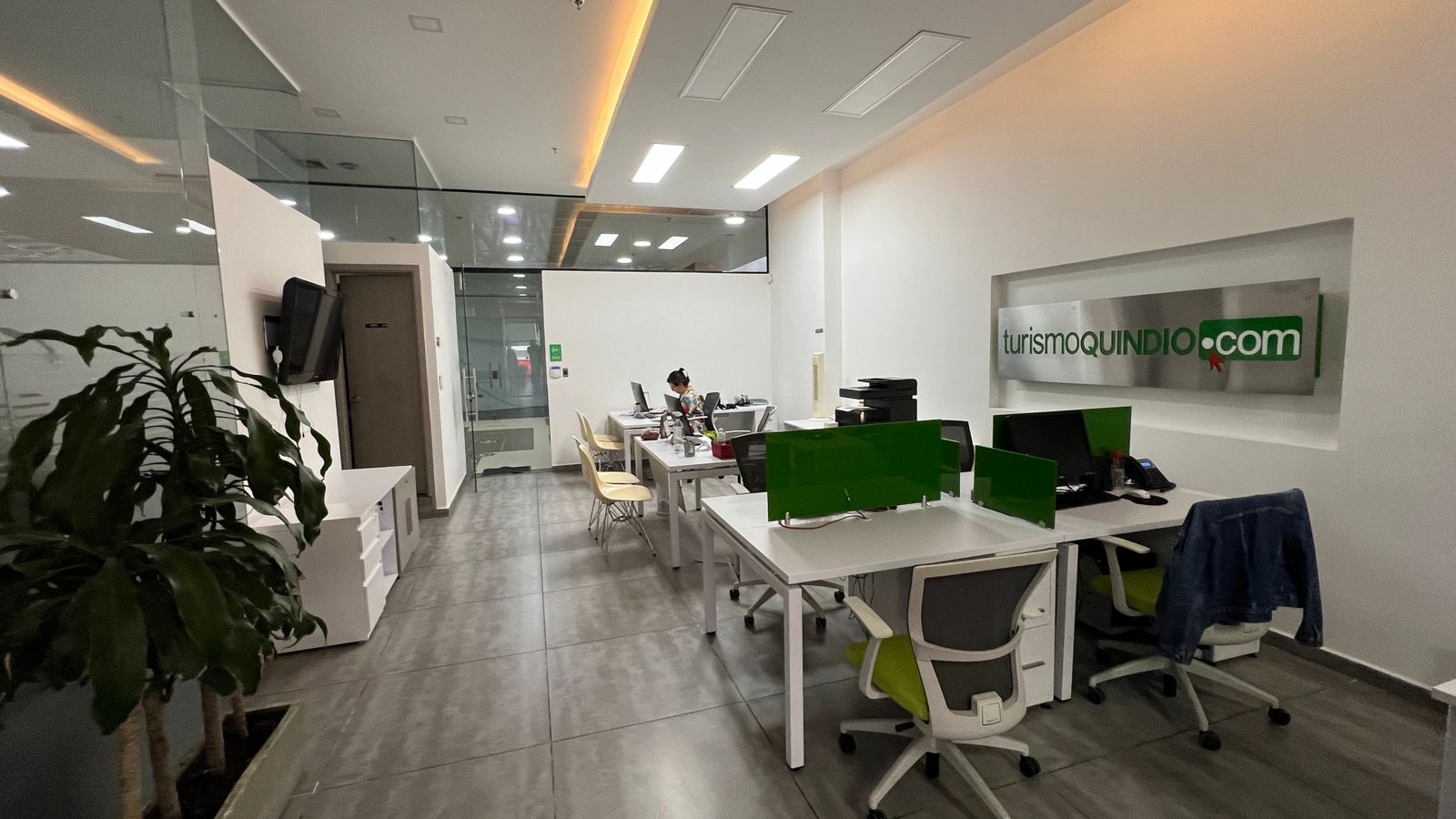 Oficina en arriendo en La Castellana, Armenia, 100 m² · foto 7 de 8