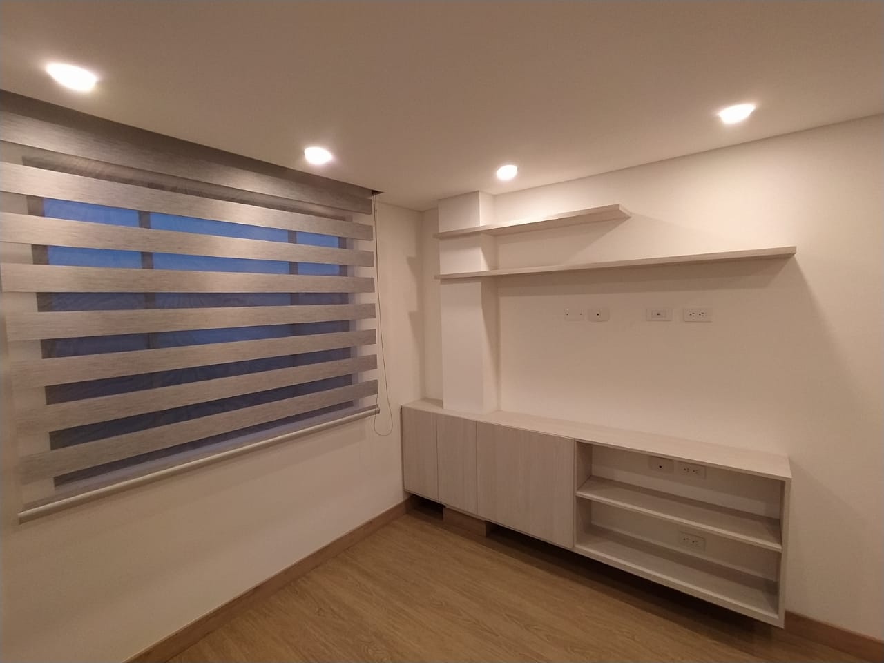 Edificio en venta en Santa Maria Del Rio, Chía, 205 m² · foto 14 de 24