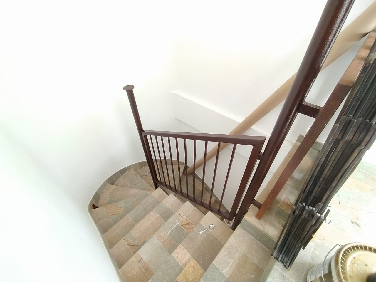 Edificio en venta en Santa Maria Del Rio, Chía, 205 m² · foto 3 de 24