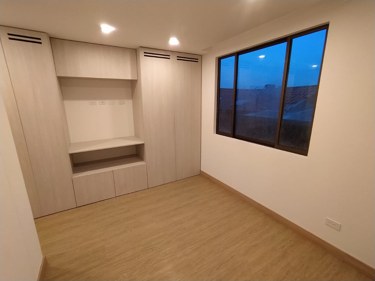 Edificio en venta en Santa Maria Del Rio, Chía, 205 m² · foto 7 de 24