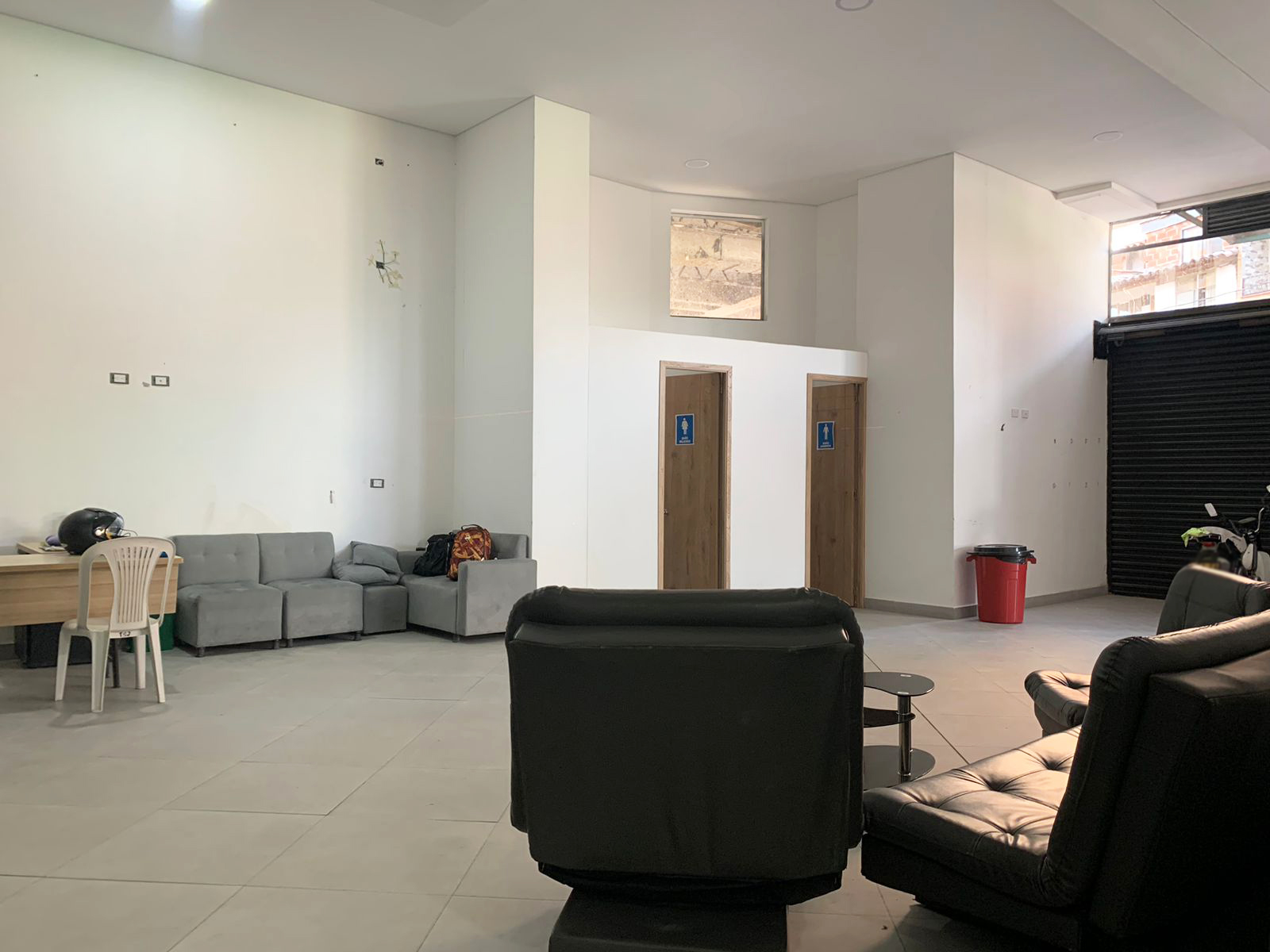 Local en arriendo en Calle Larga, Sabaneta, 180 m² · foto 5 de 7