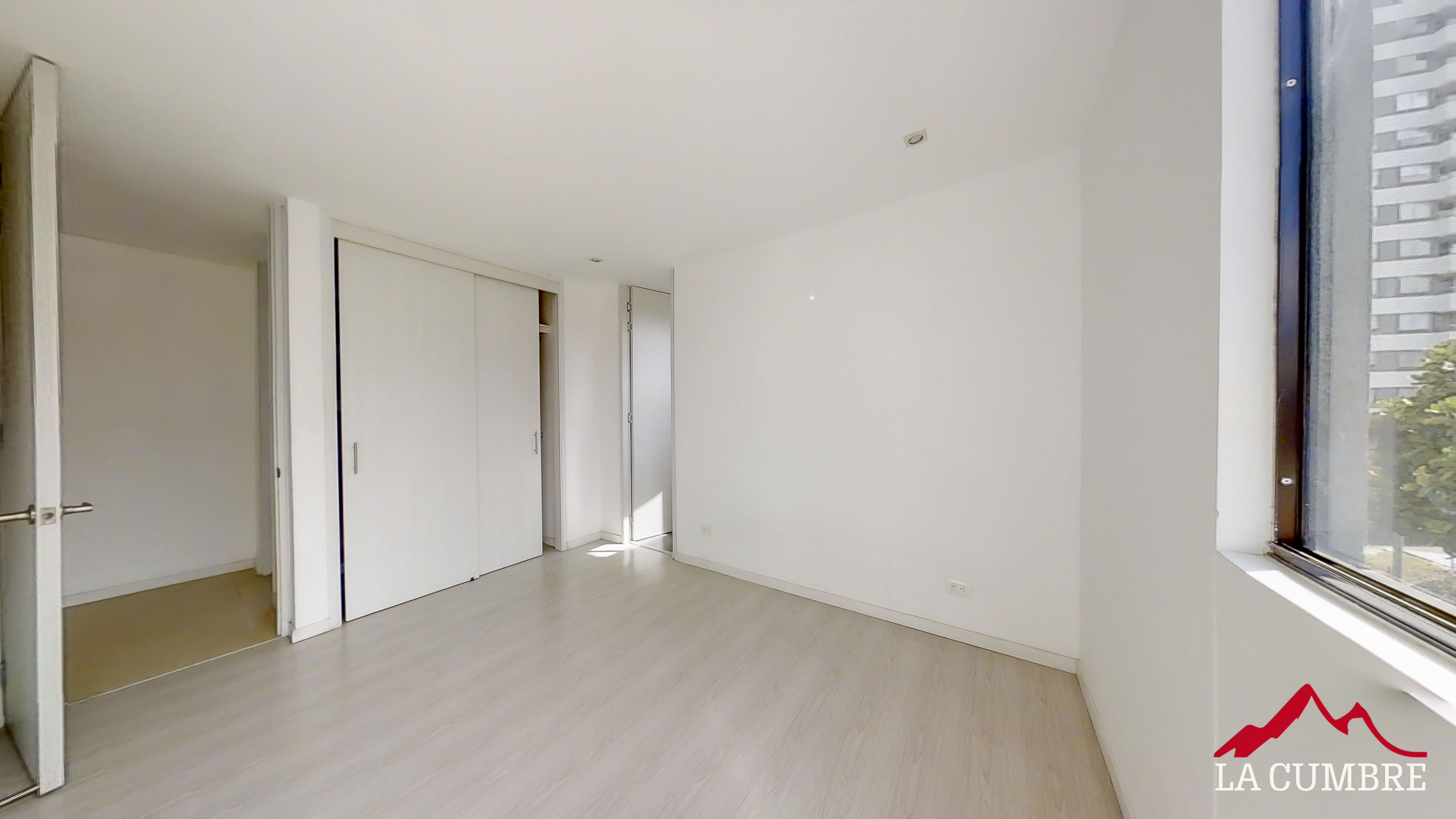 Apartamento de 3 alcobas en venta en Loma Del Esmeraldal, Envigado, 130 m² · foto 9 de 11