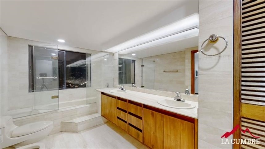 Apartamento en arriendo en El Poblado, Medellín · foto 9 de 11