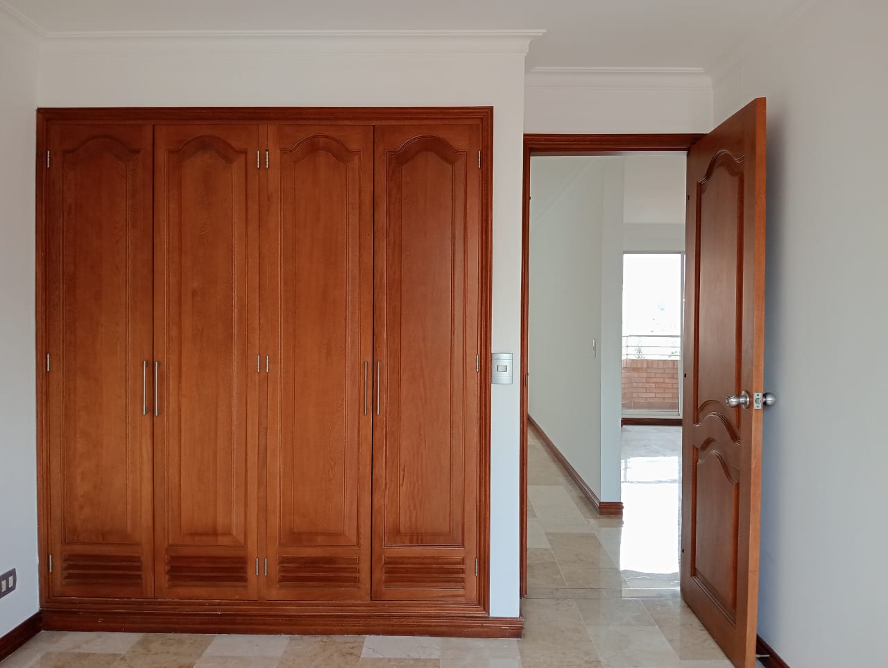 Apartamento de 3 alcobas en arriendo en Las Acacias, Medellín, 147 m² · foto 12 de 18
