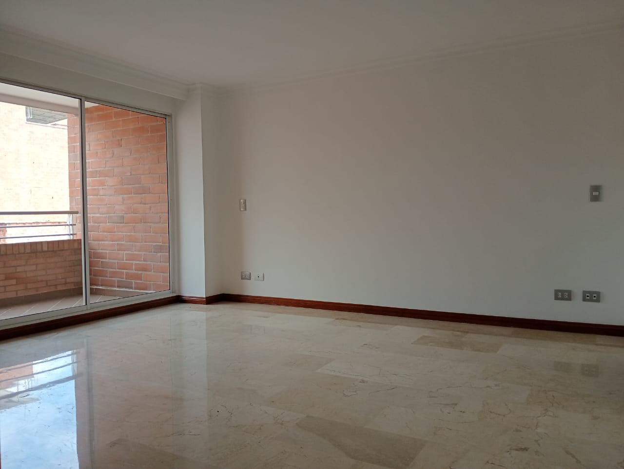 Apartamento de 3 alcobas en arriendo en Las Acacias, Medellín, 147 m² · foto 9 de 18