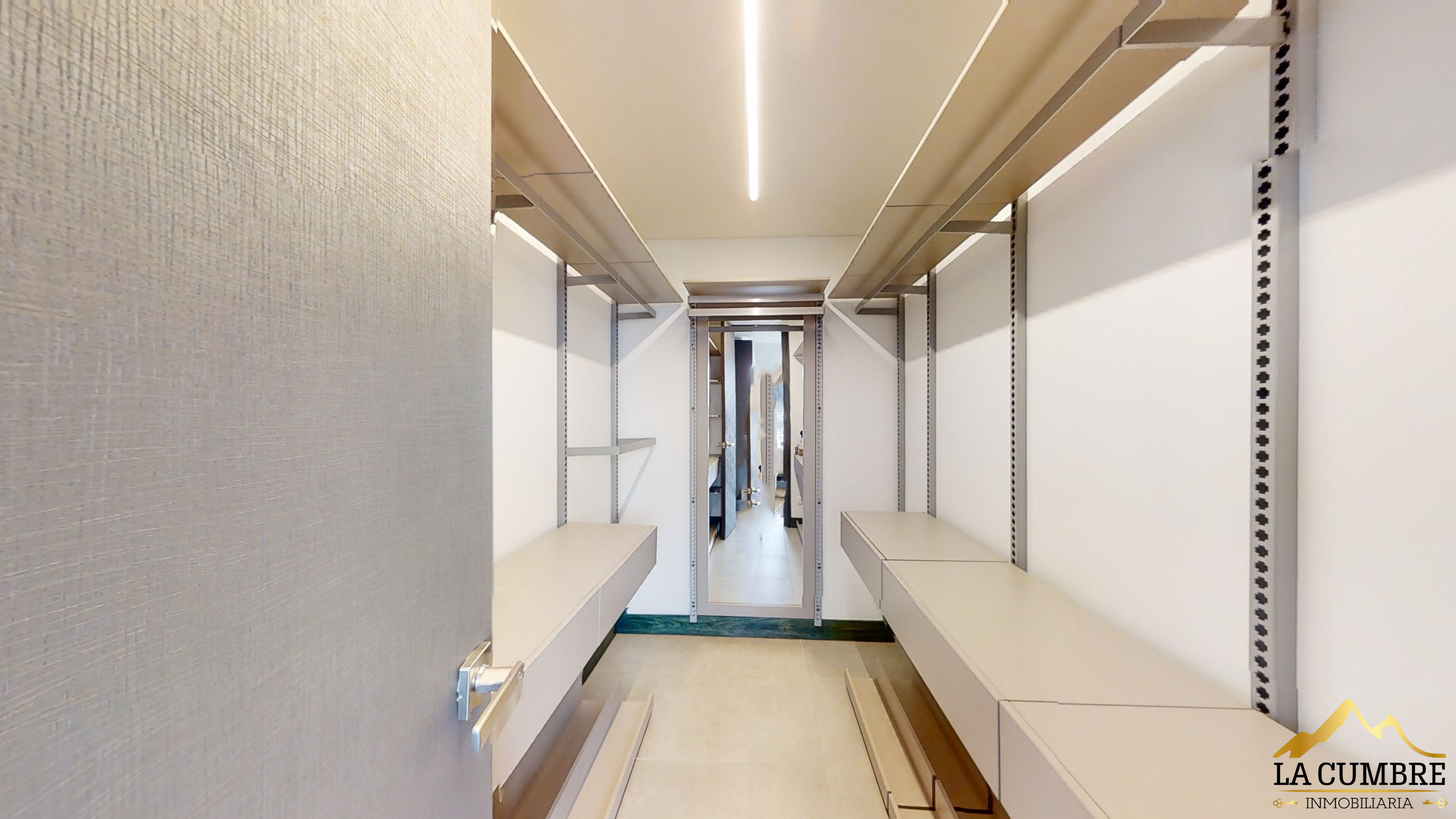 Apartamento de 2 alcobas en venta en Alejandría, Medellín, 104 m² · foto 5 de 12