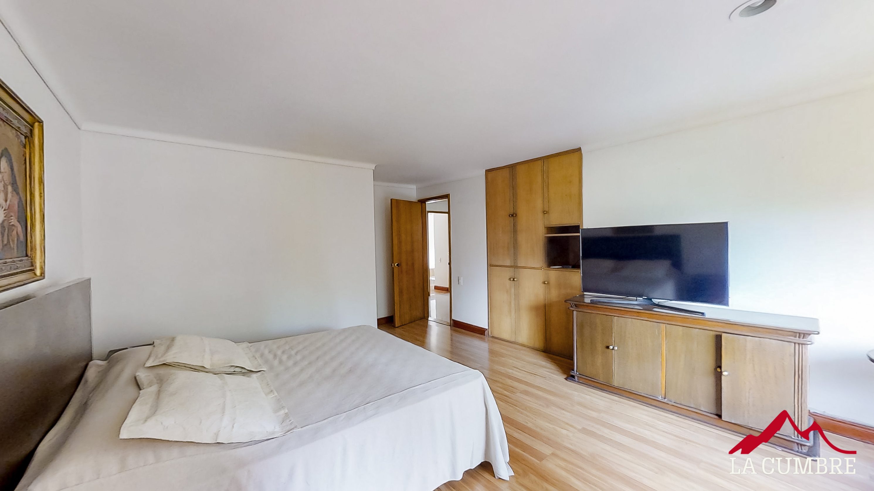 Apartamento en arriendo en Los Balsos No.2, Medellín · foto 5 de 12