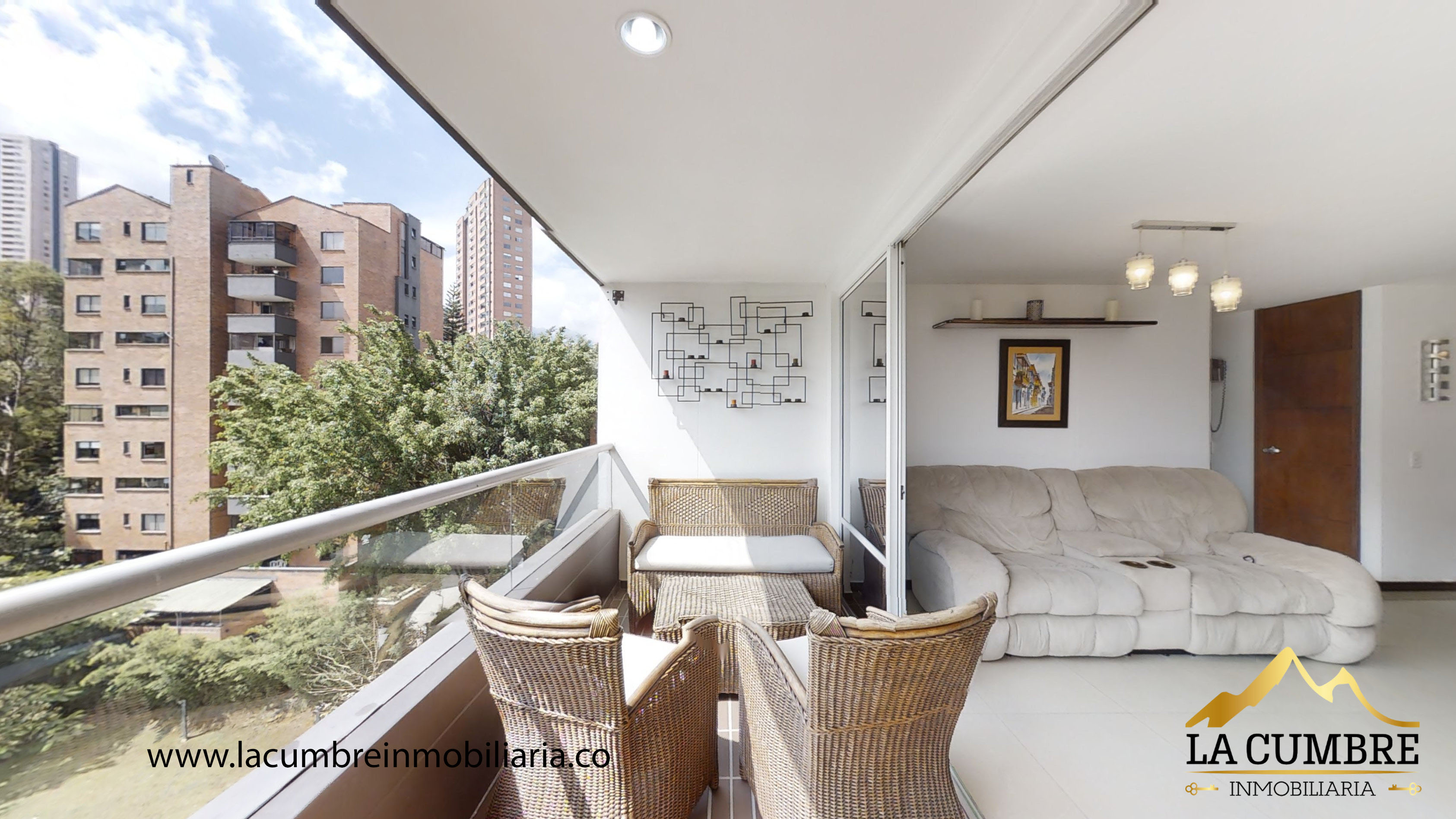 Apartamento de 3 alcobas en arriendo en Los Naranjos, Medellín, 120 m² · foto 10 de 11