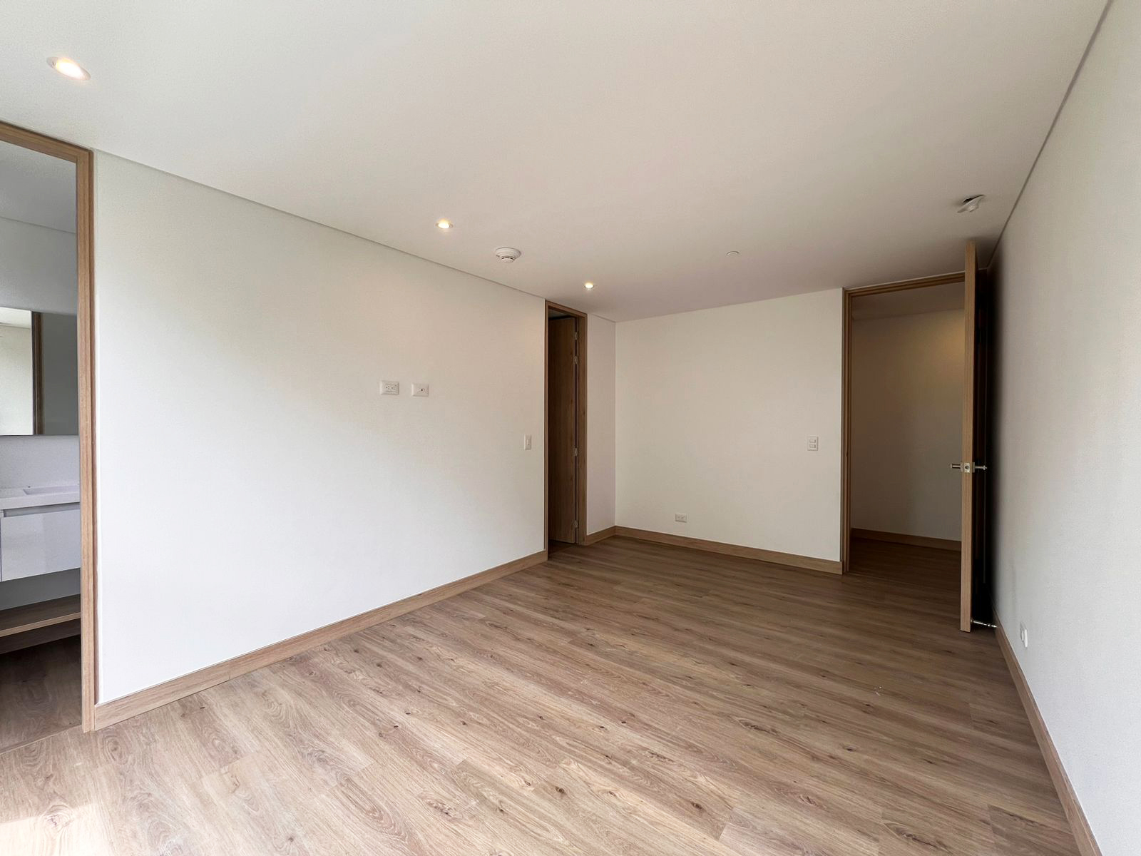 Apartamento de 3 alcobas en arriendo en El Porvenir, Rionegro, 150 m² · foto 11 de 17