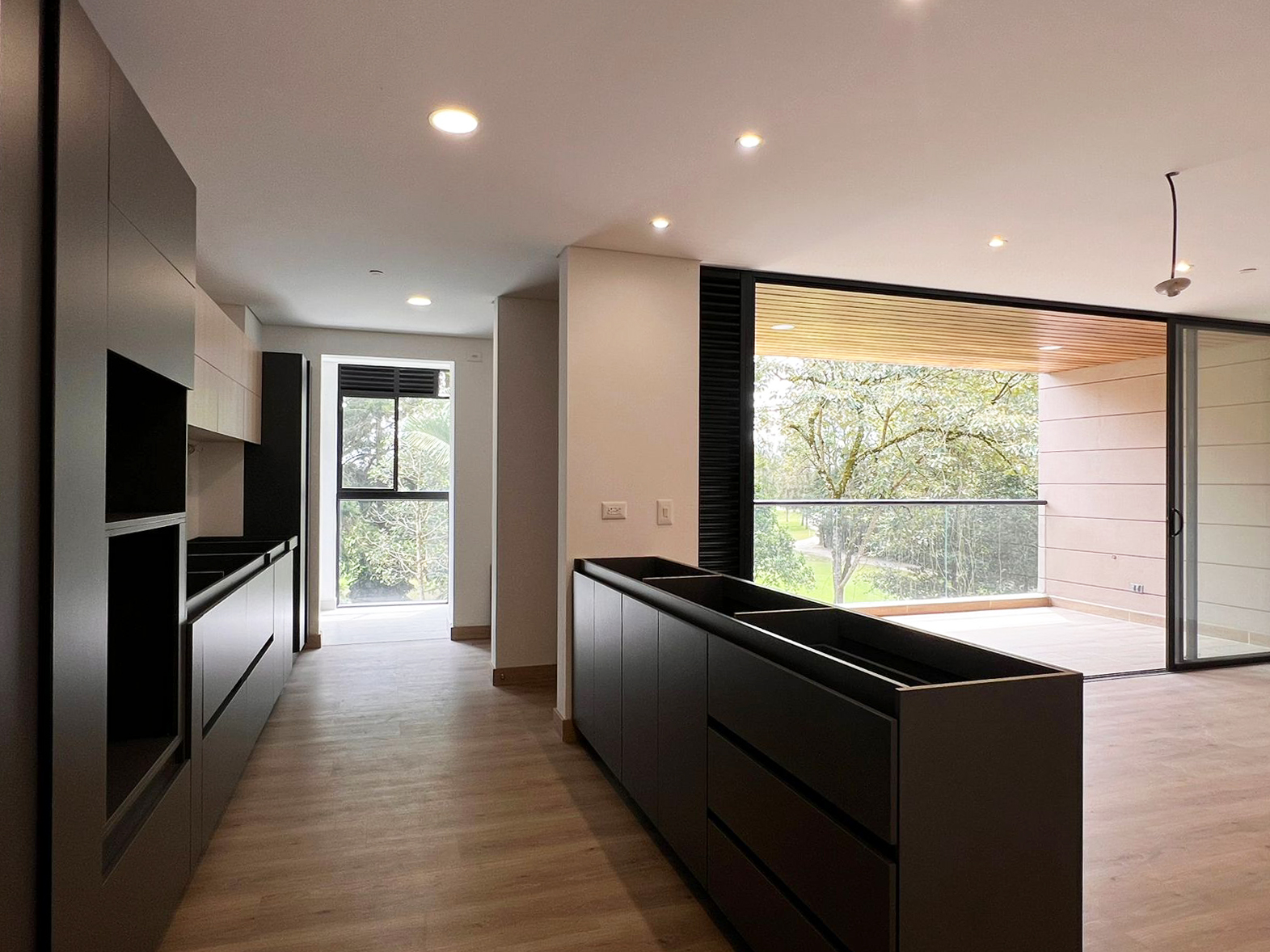 Apartamento de 3 alcobas en arriendo en El Porvenir, Rionegro, 150 m² · foto 4 de 17