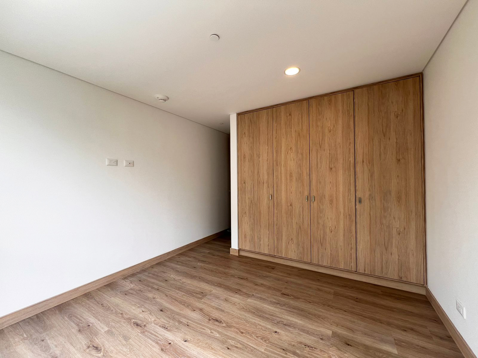 Apartamento de 3 alcobas en arriendo en El Porvenir, Rionegro, 150 m² · foto 8 de 17