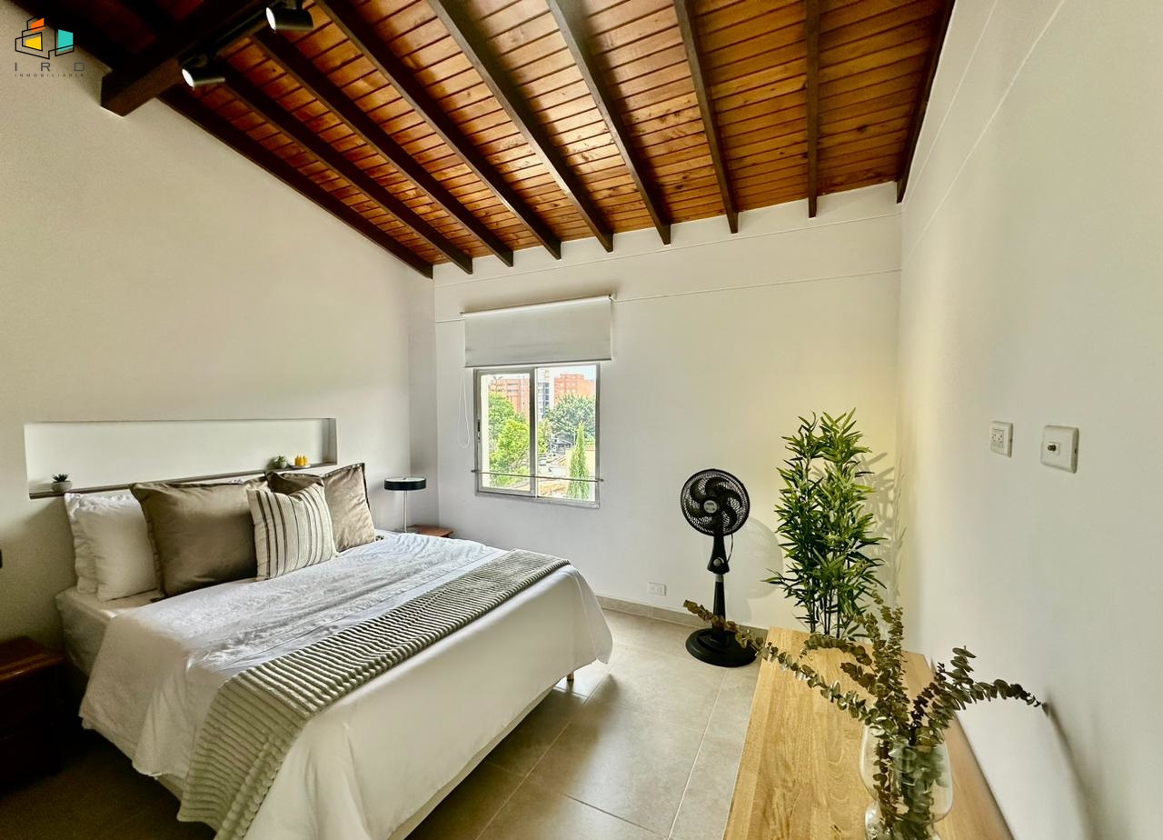 Apartamento de 2 alcobas en arriendo en La Castellana, Medellín, 88 m² · foto 19 de 24