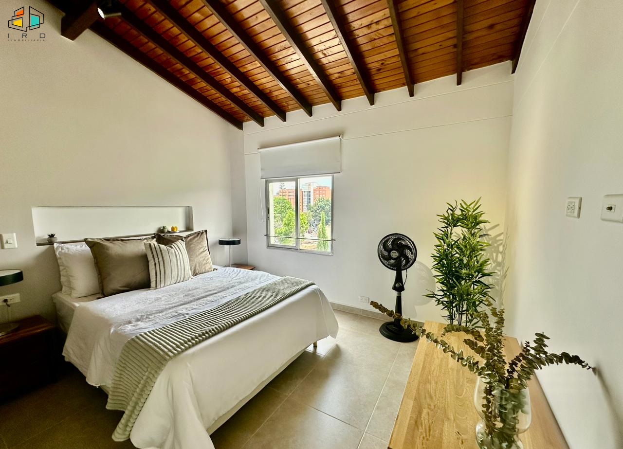 Apartamento de 2 alcobas en arriendo en La Castellana, Medellín, 88 m² · foto 20 de 24