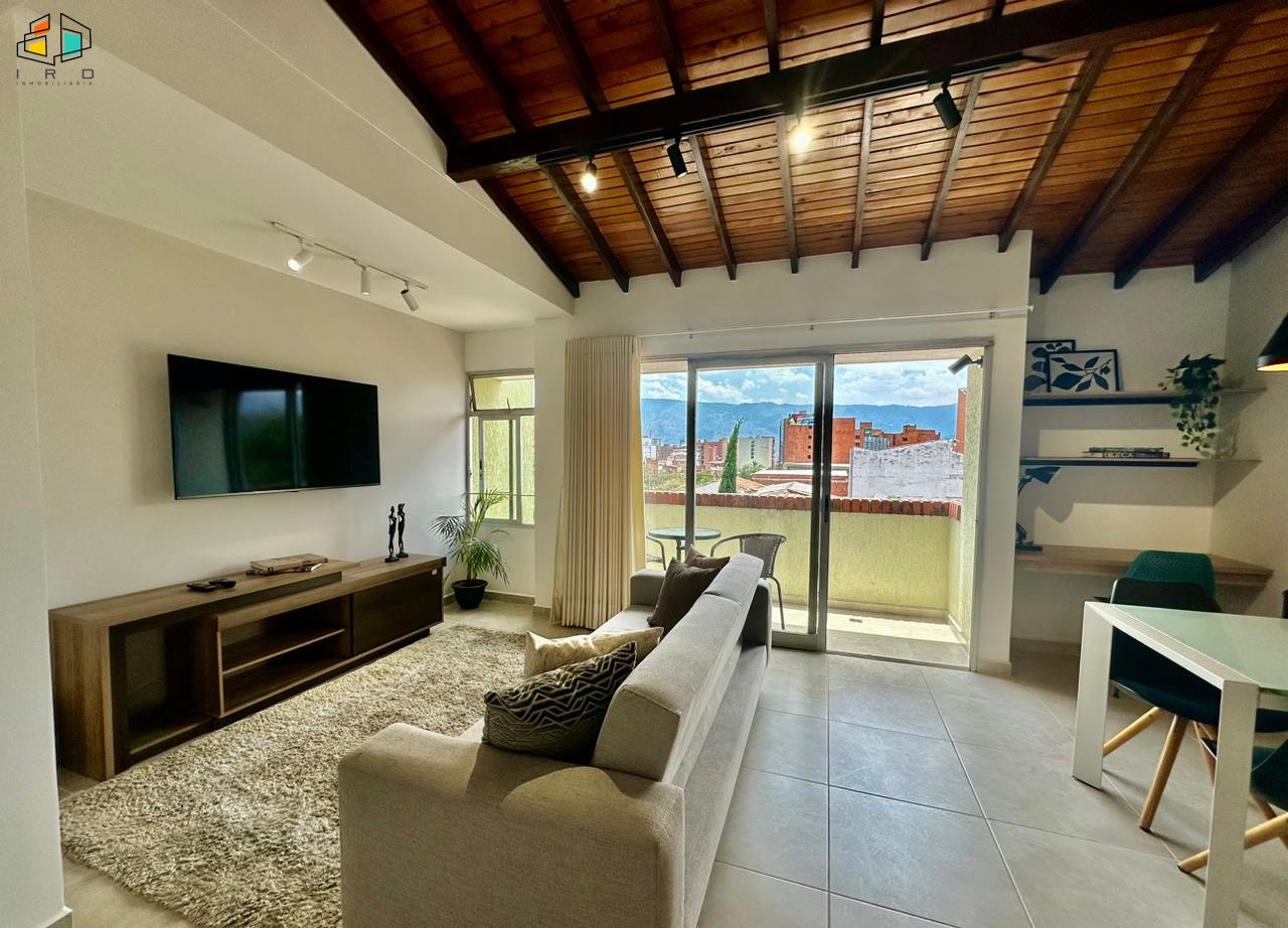 Apartamento de 2 alcobas en arriendo en La Castellana, Medellín, 88 m² · foto 2 de 24