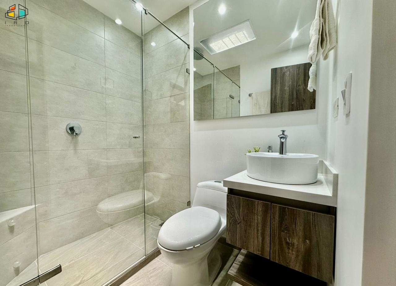 Apartamento de 2 alcobas en arriendo en La Castellana, Medellín, 88 m² · foto 22 de 24
