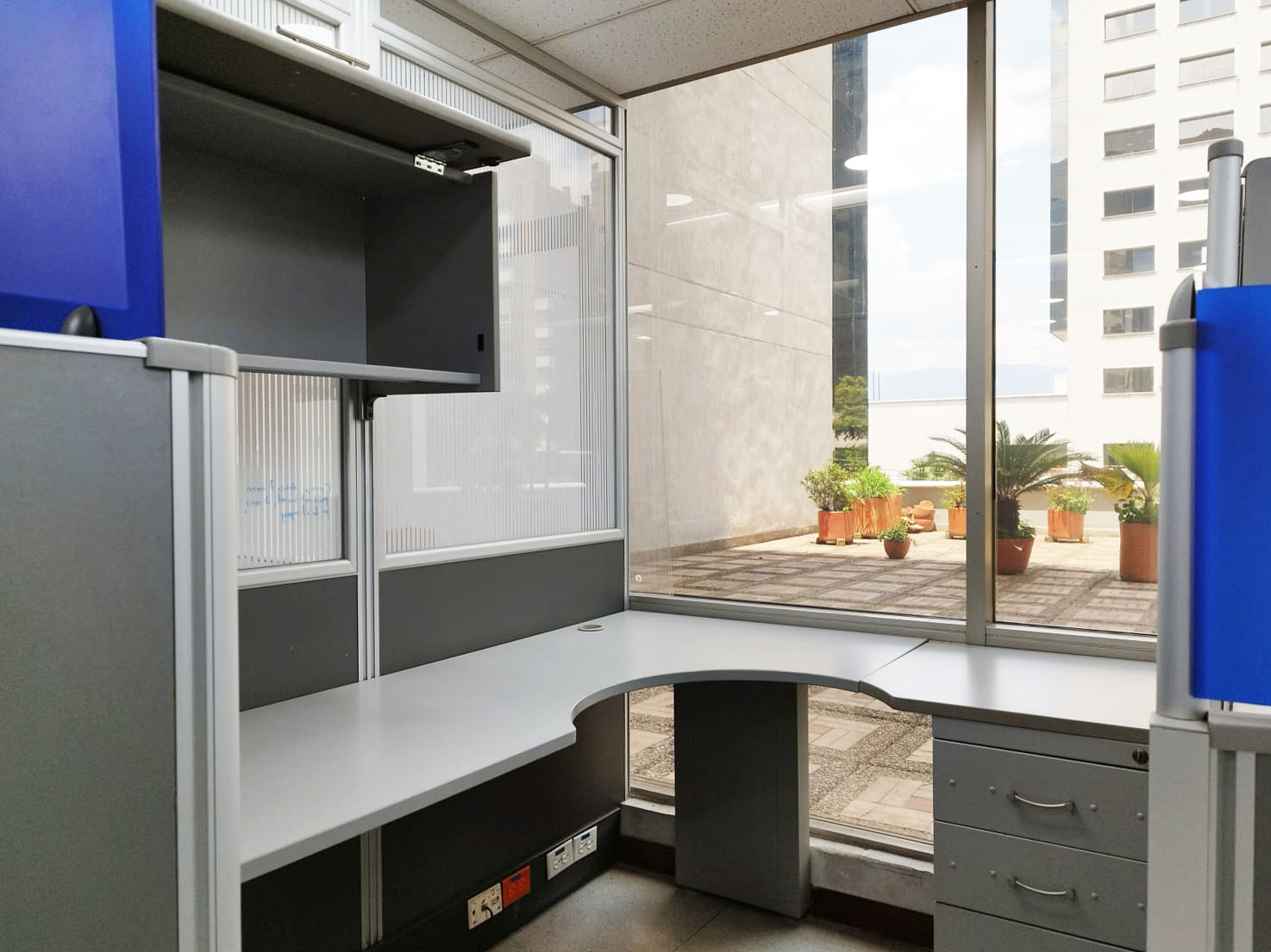 Oficina en arriendo en Milla De Oro, Medellín, 90 m² · foto 15 de 19