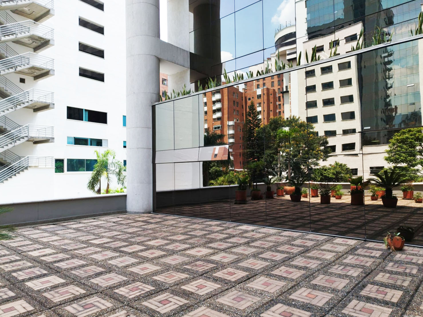 Oficina en arriendo en Milla De Oro, Medellín, 90 m² · foto 16 de 19
