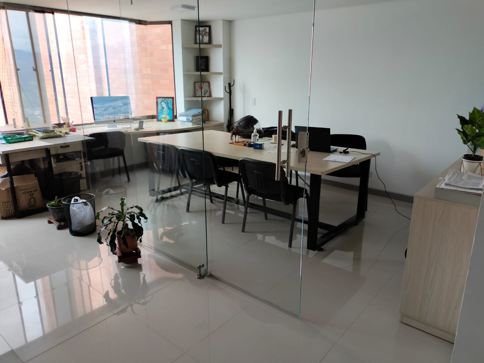 Oficina en venta en El Centro, Manizales, 27 m² · foto 2 de 12