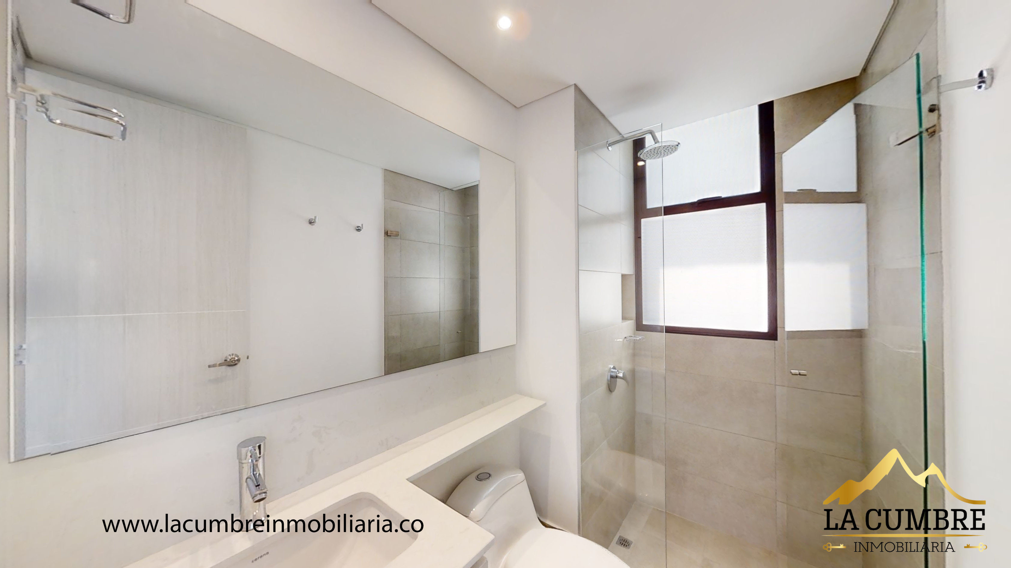 Apartamento de 2 alcobas en arriendo en Lalinde, Medellín, 95 m² · foto 11 de 13