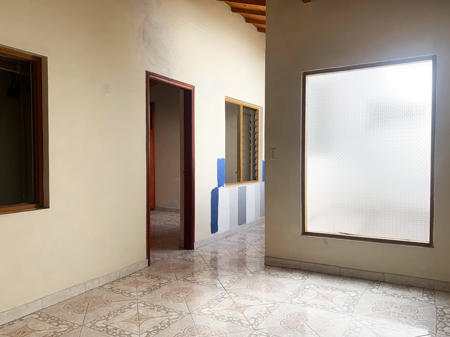 Local en arriendo en Jardines, Envigado, 150 m² · foto 2 de 12