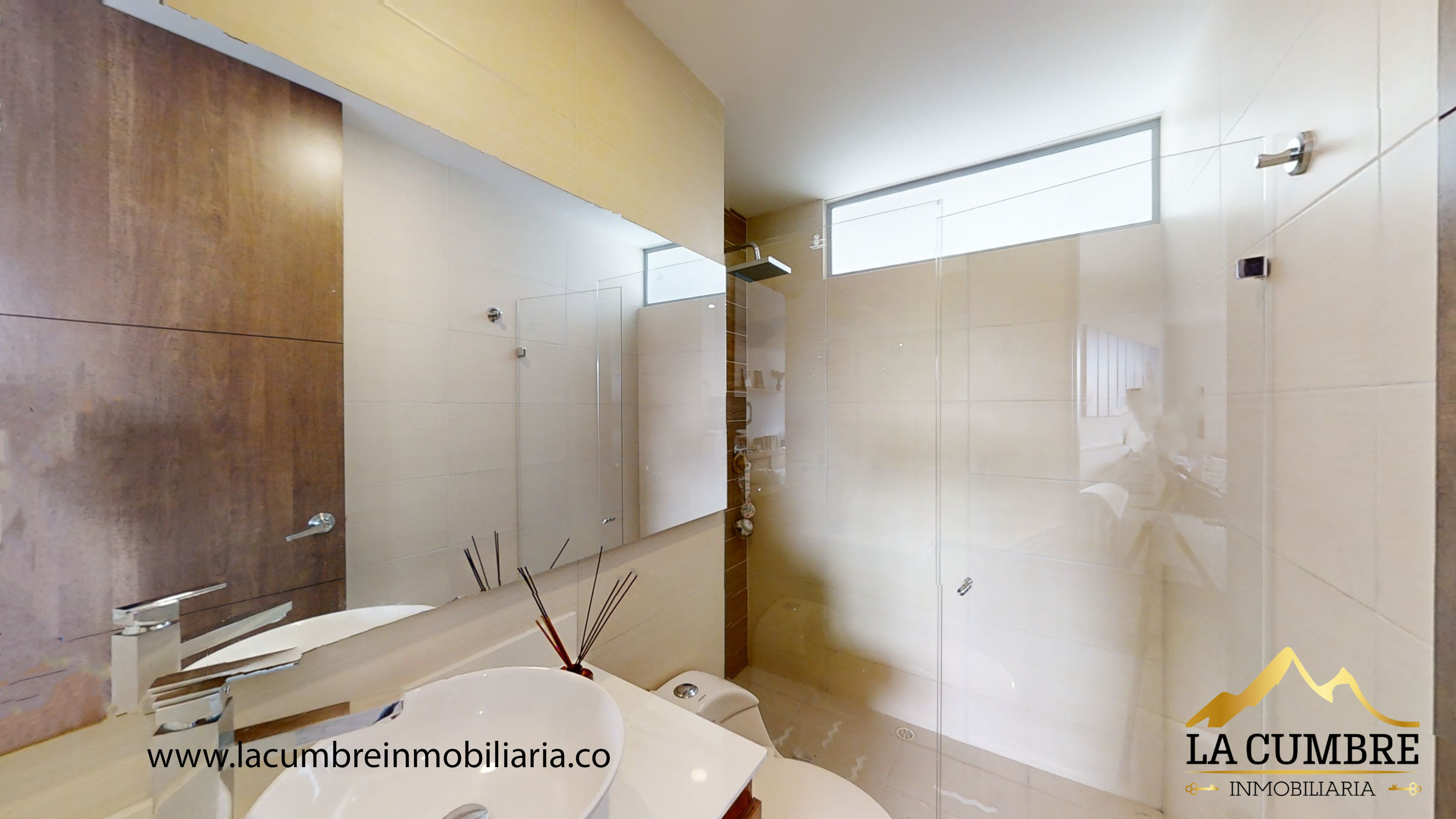 Apartamento en arriendo en El Poblado, Medellín · foto 8 de 10