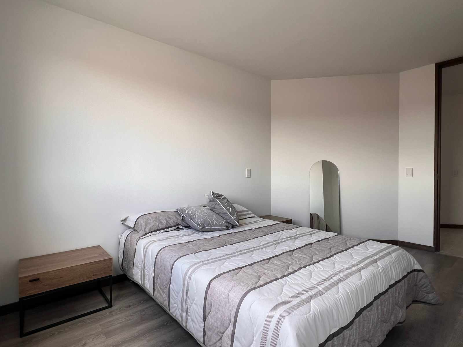 Apartamento de 3 alcobas en venta en El Porvenir, Rionegro, 87 m² · foto 7 de 10