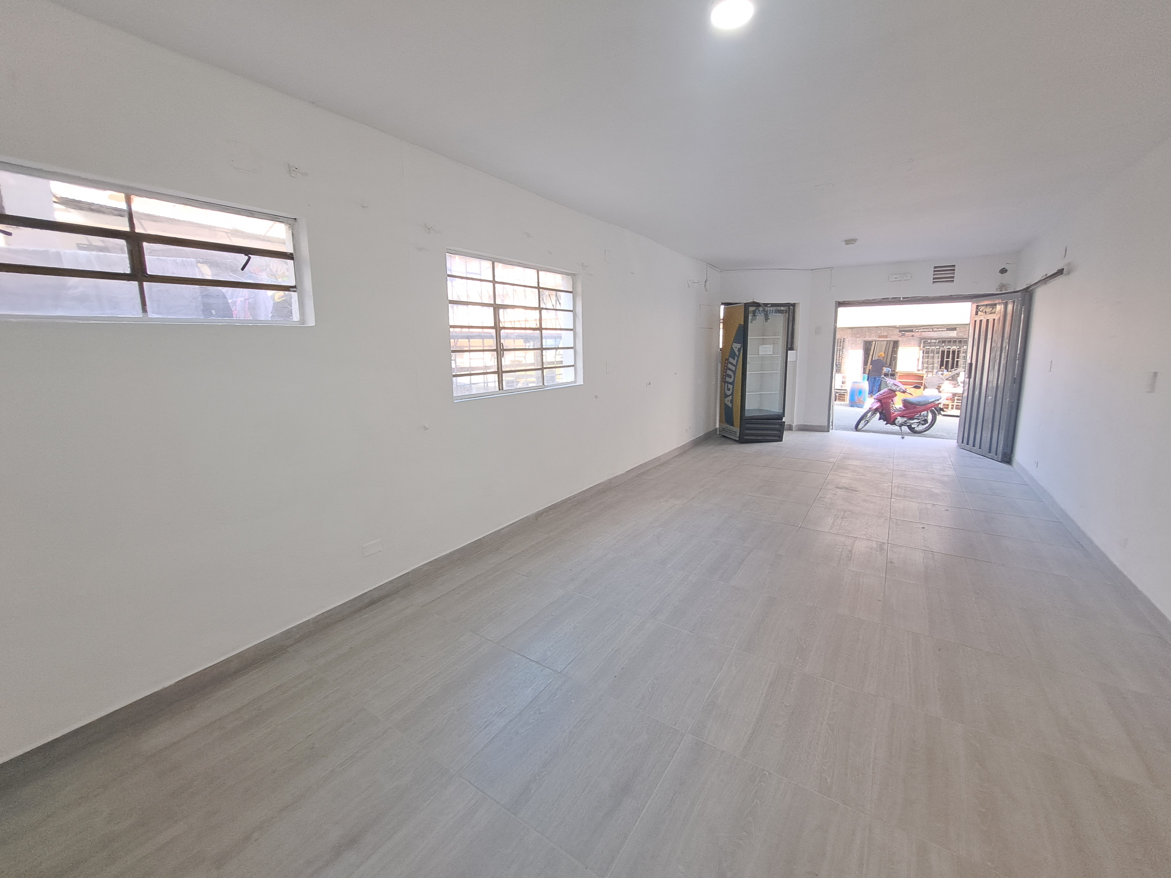 Local en venta en Bello Horizonte, Medellín, 40 m² · foto 5 de 16