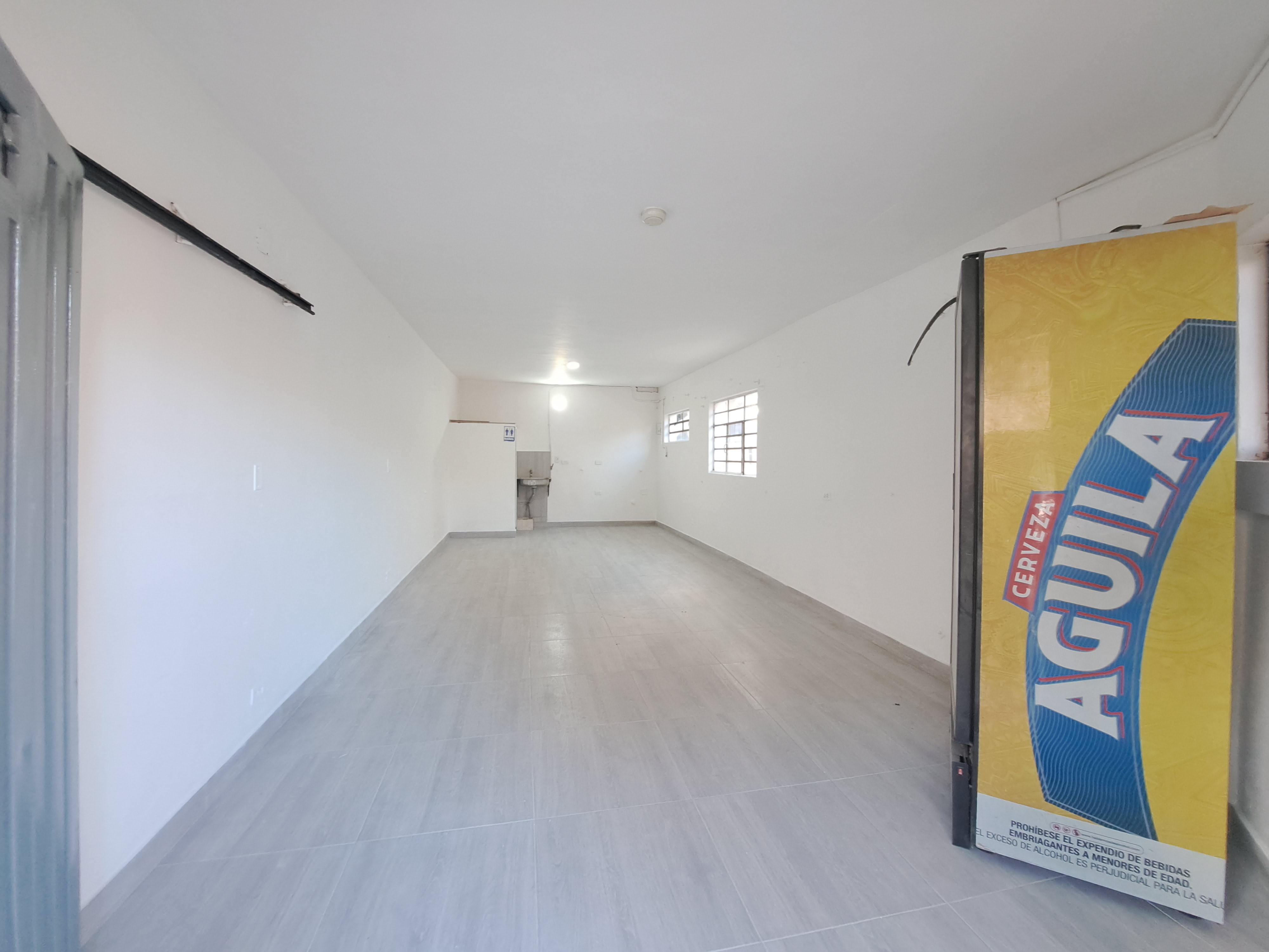 Local en venta en Bello Horizonte, Medellín, 40 m² · foto 10 de 16
