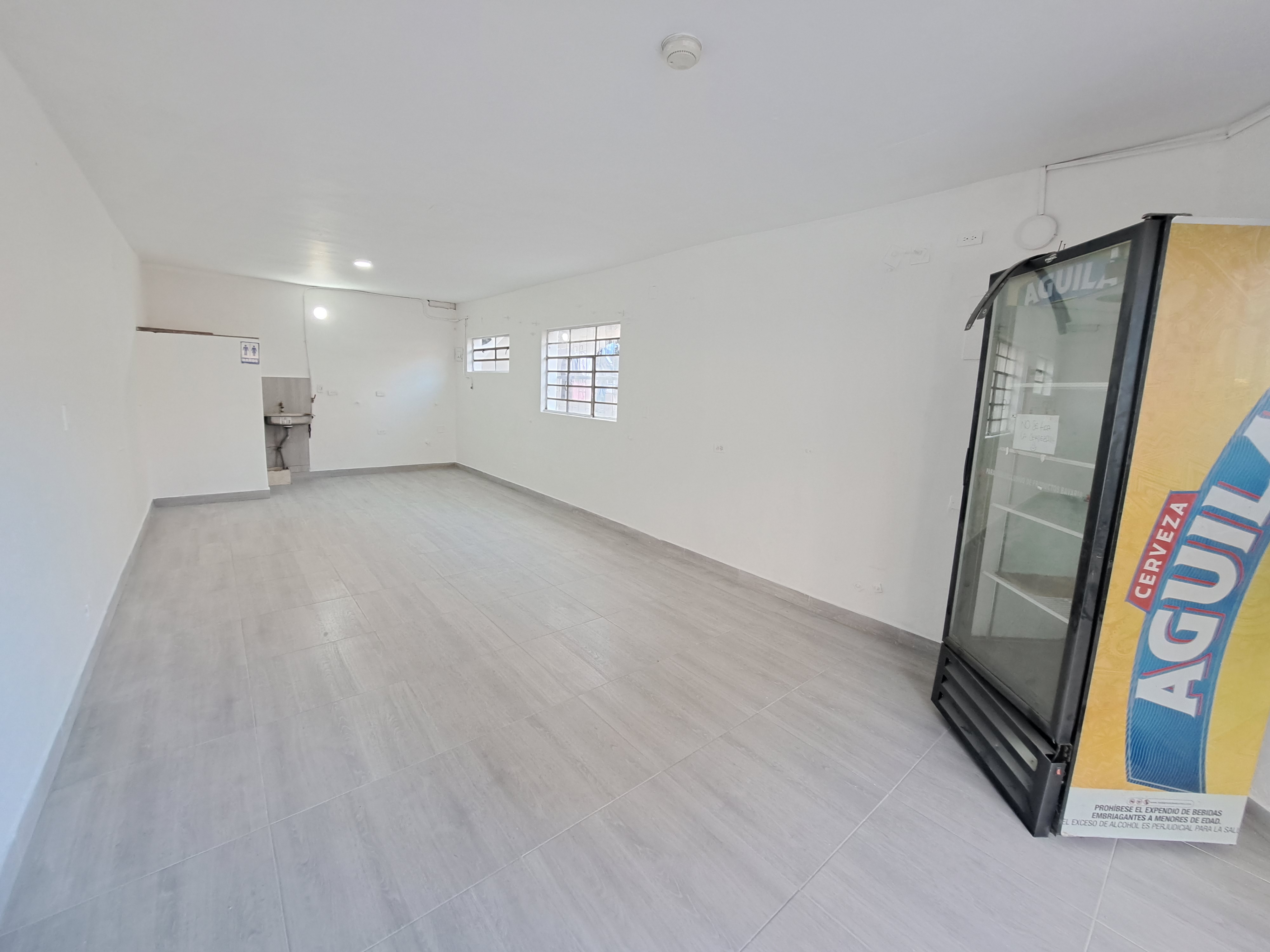 Local en venta en Bello Horizonte, Medellín, 40 m² · foto 4 de 16