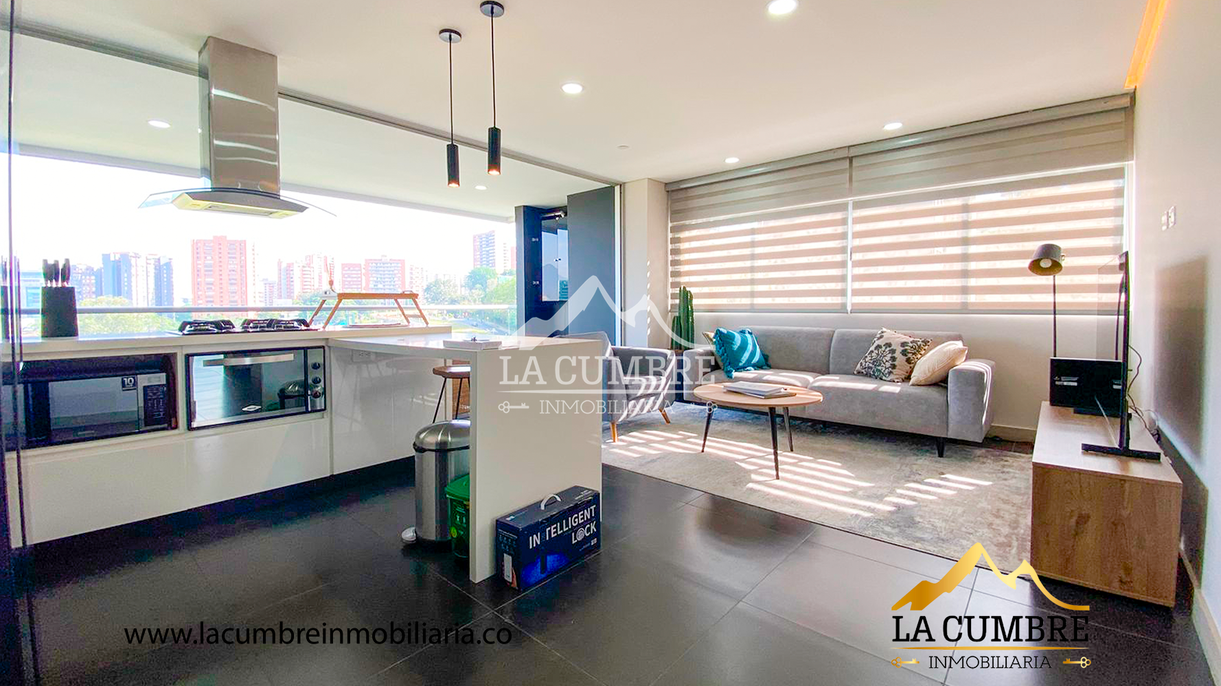 Apartamento en arriendo en Los Balsos No.2, Medellín · foto 2 de 15