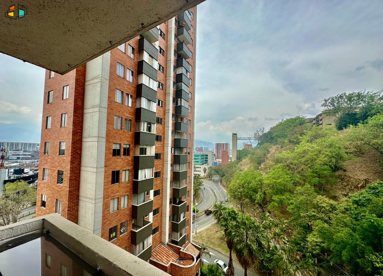 Apartamento de 2 alcobas en arriendo en San Diego, Medellín, 75 m² · foto 8 de 19
