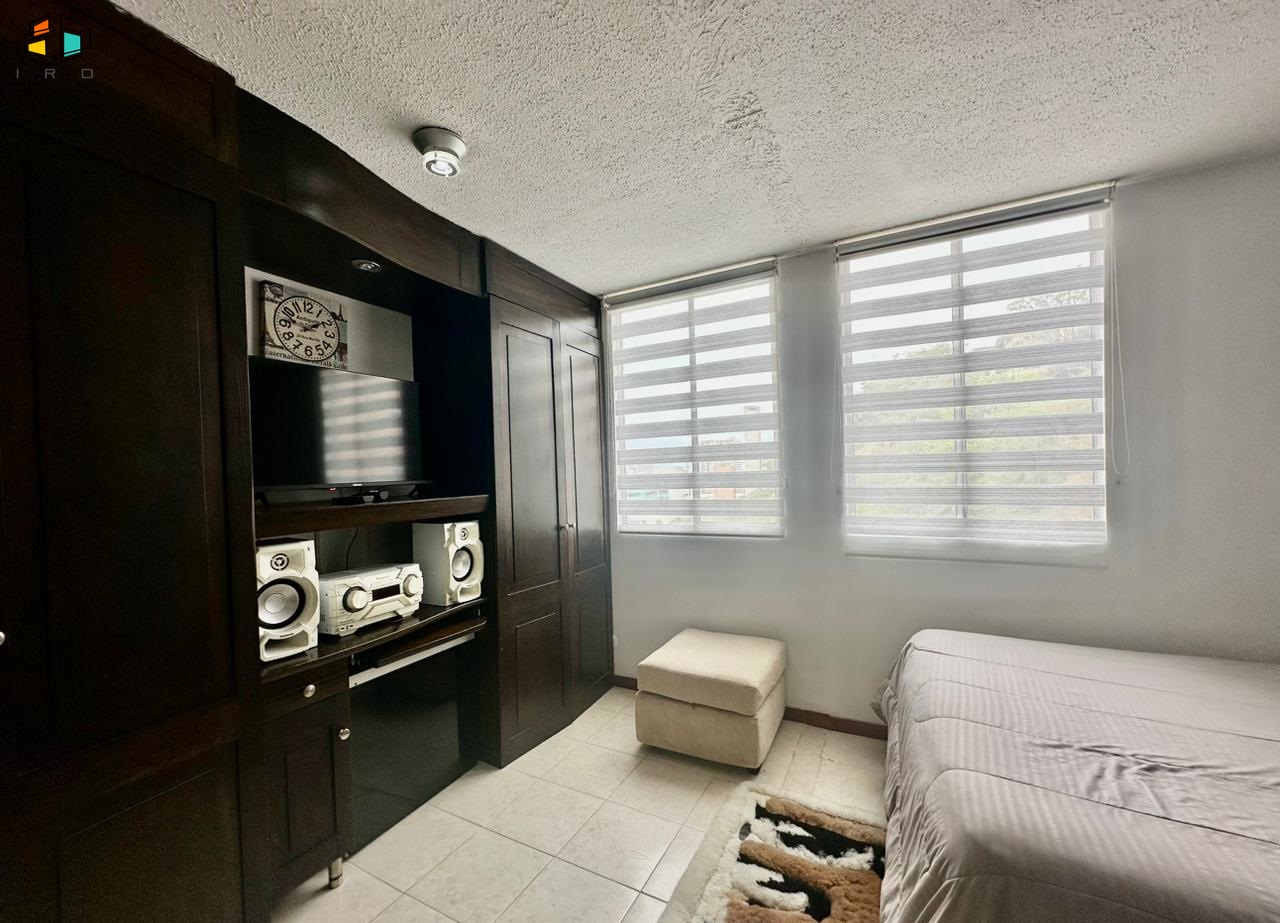 Apartamento de 2 alcobas en arriendo en San Diego, Medellín, 75 m² · foto 10 de 19