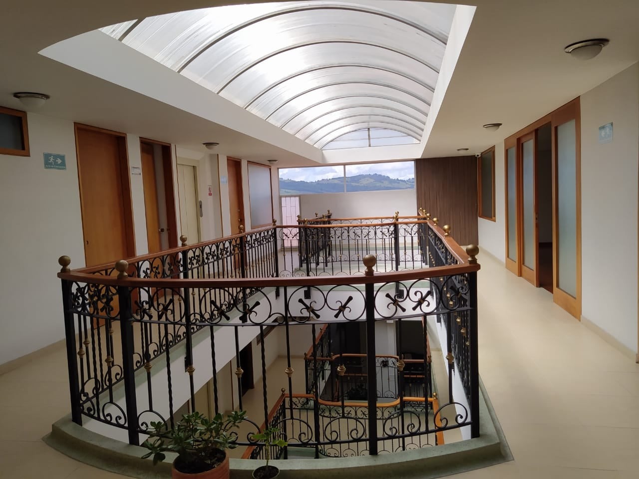 Edificio en venta en Tunja, Tunja, 1500 m² · foto 16 de 19