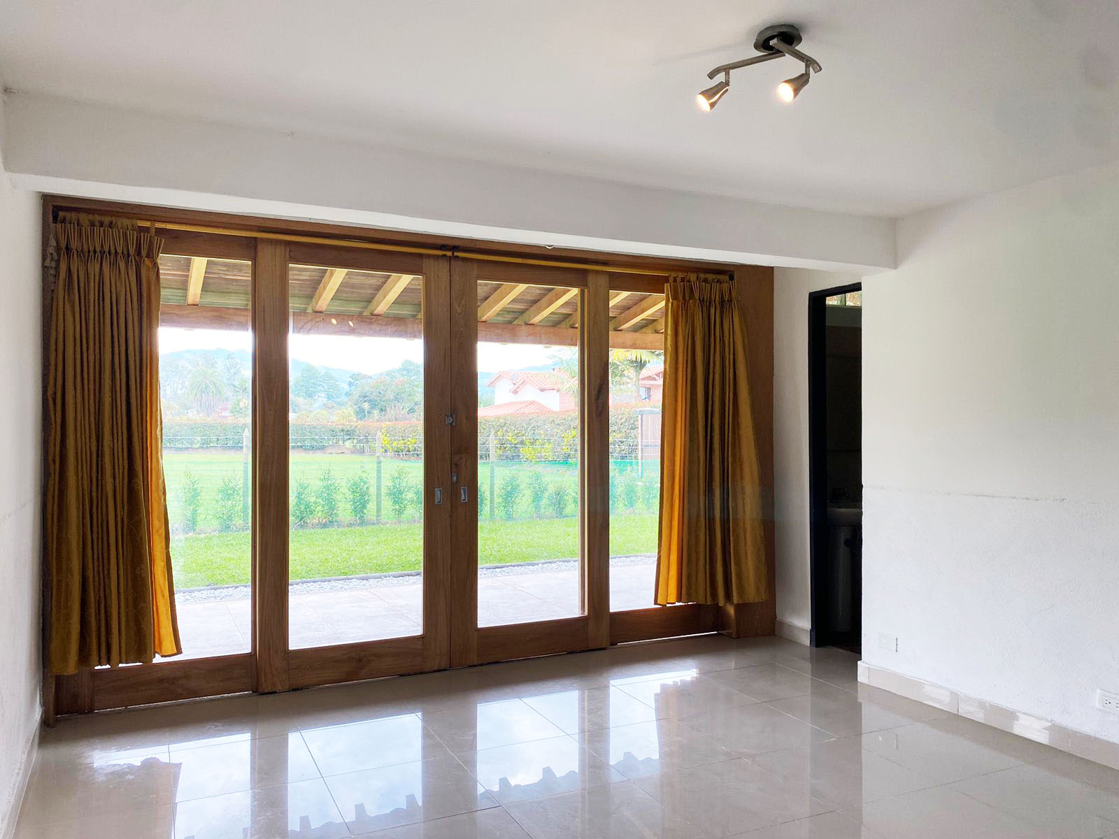 Oficina en arriendo en Llano Grande, Rionegro, 300 m² · foto 5 de 20