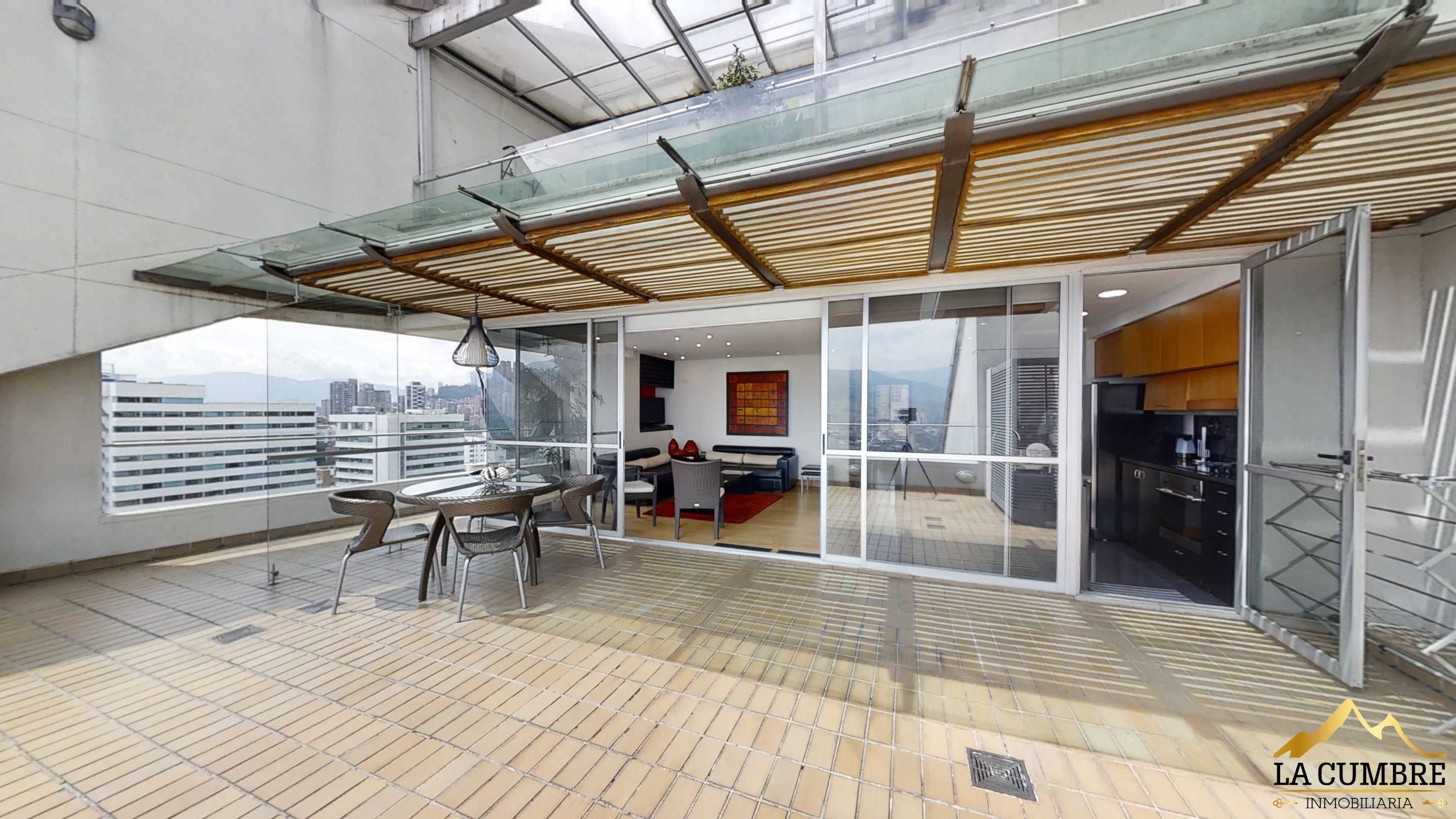 Apartamento de 2 alcobas en arriendo en La Florida, Medellín, 90 m² · foto 2 de 11