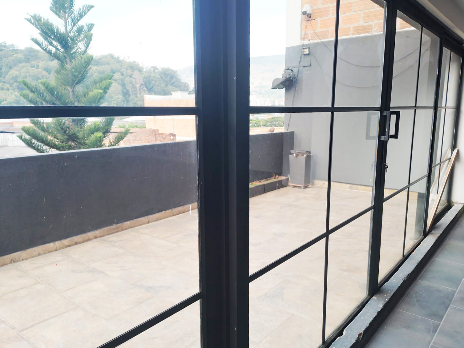 Bodega en arriendo en Tenche, Medellín, 750 m² · foto 11 de 11