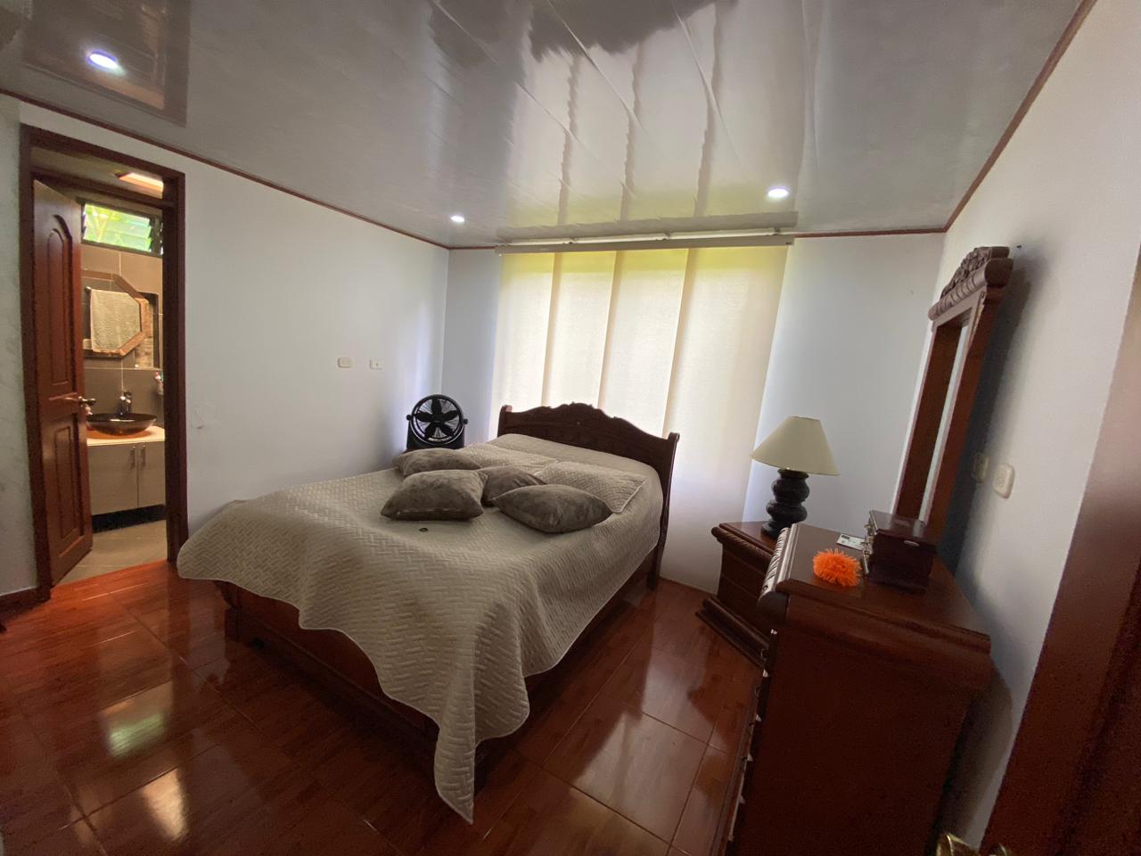 Casa de 3 alcobas en venta en Cerritos, Pereira, 850 m² · foto 18 de 22