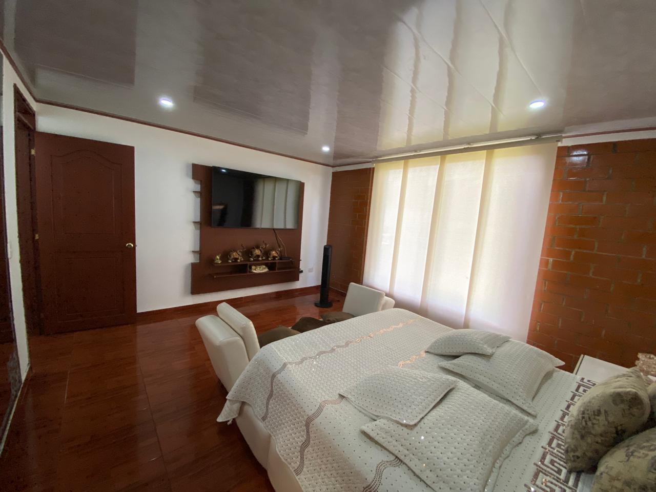Casa de 3 alcobas en venta en Cerritos, Pereira, 850 m² · foto 14 de 22