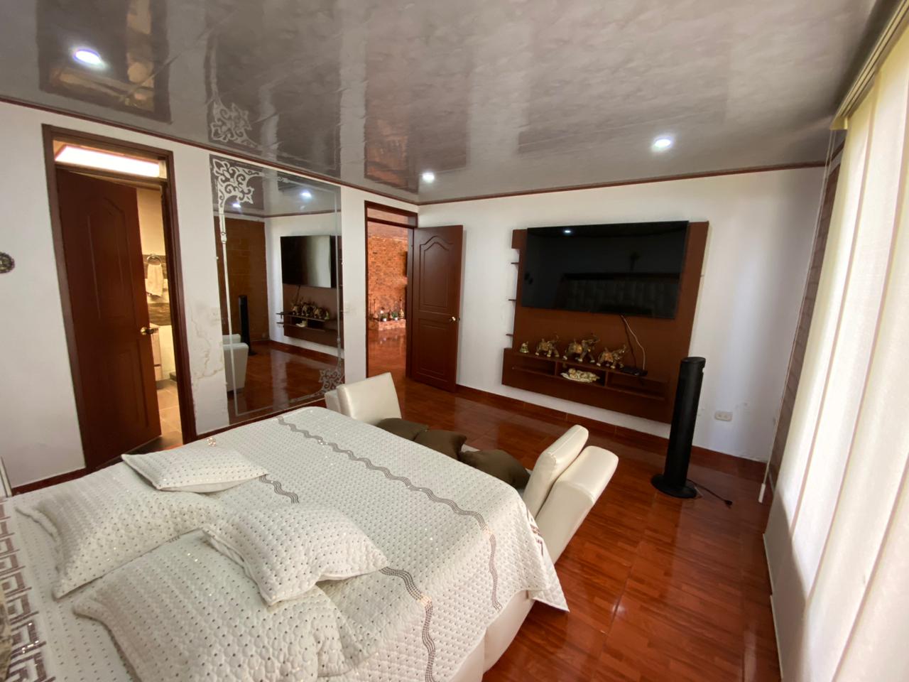 Casa de 3 alcobas en venta en Cerritos, Pereira, 850 m² · foto 13 de 22