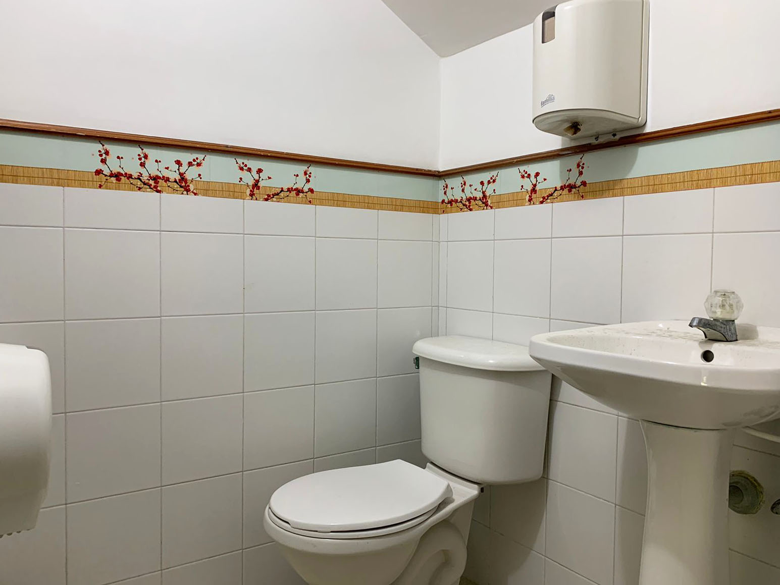 Oficina en arriendo en El Portal, Envigado, 470 m² · foto 9 de 9