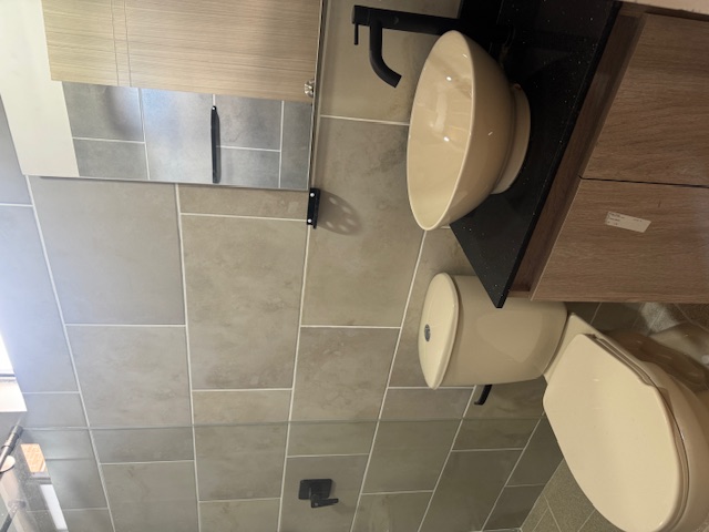 Apartamento de 3 alcobas en venta en Cabañas, Bello, 105 m² · foto 10 de 14
